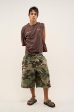 Brown Sign Brown T-shirt Men’s Full Look Front